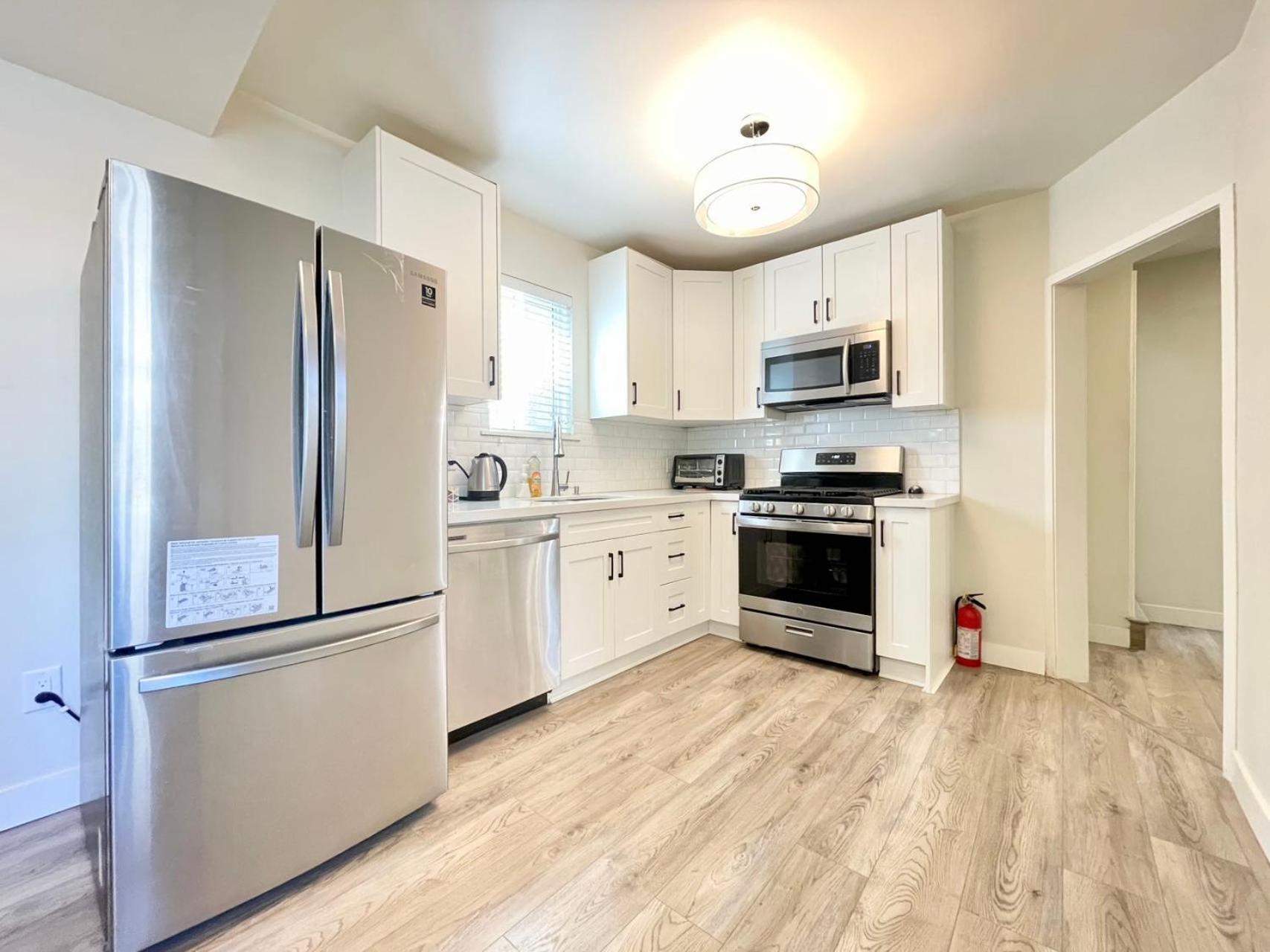 Spacious 5bd Retreat In Van Holiday home *