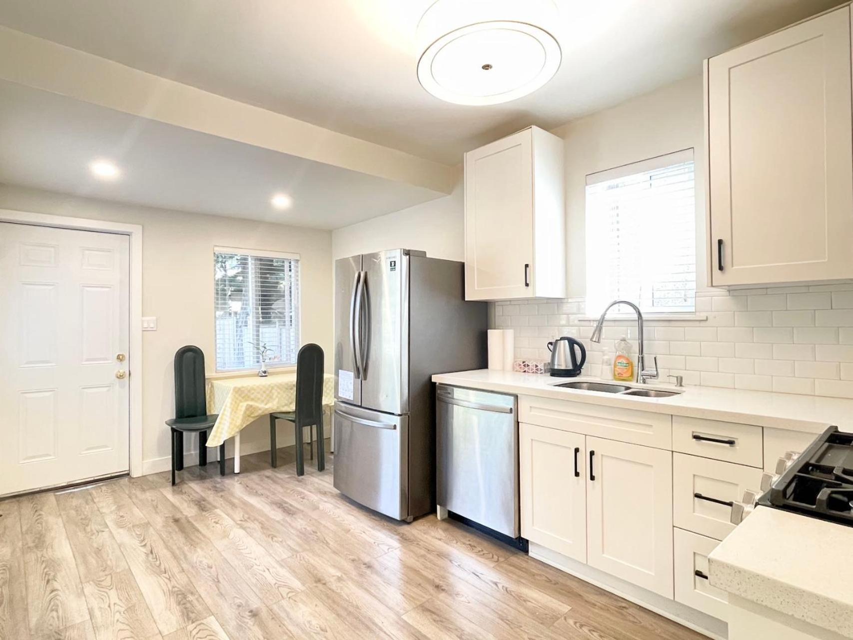 Spacious 5bd Retreat In Van Vancouver