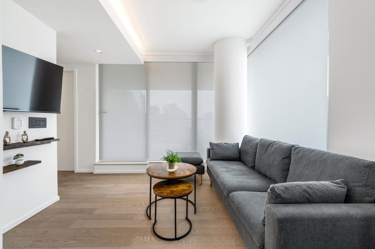 Apartment Skyline Retreat 2br Stunning City Views Vancouver