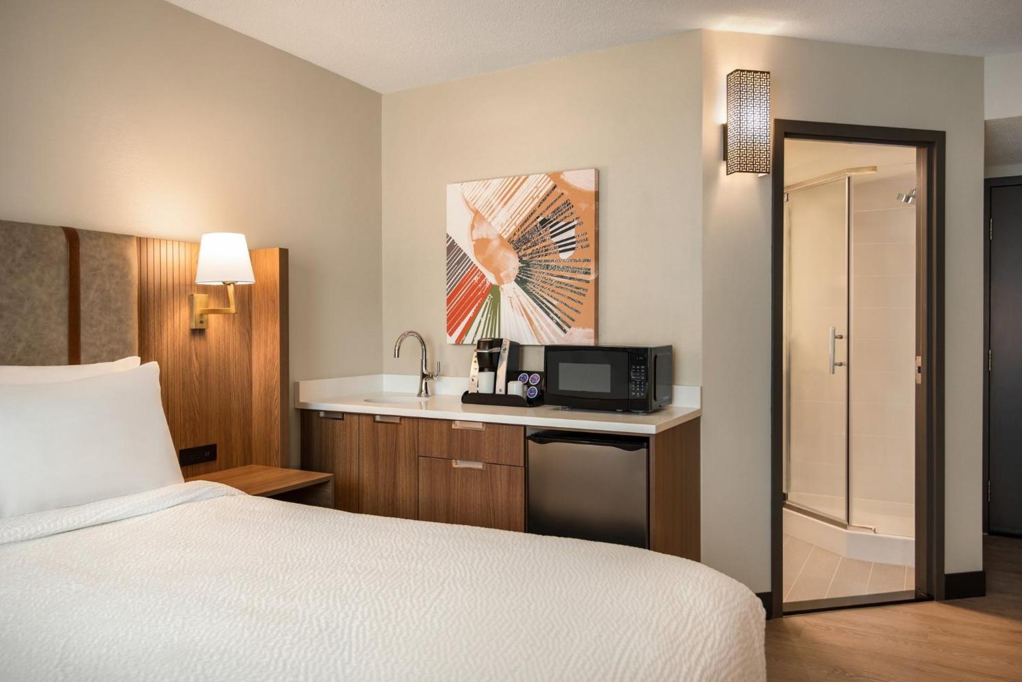 & Downtown By Ihg Hotel