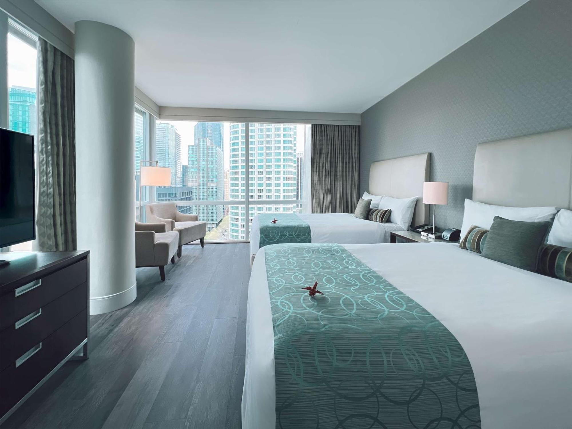 Coast Coal Harbour By Apa Hotel 4*