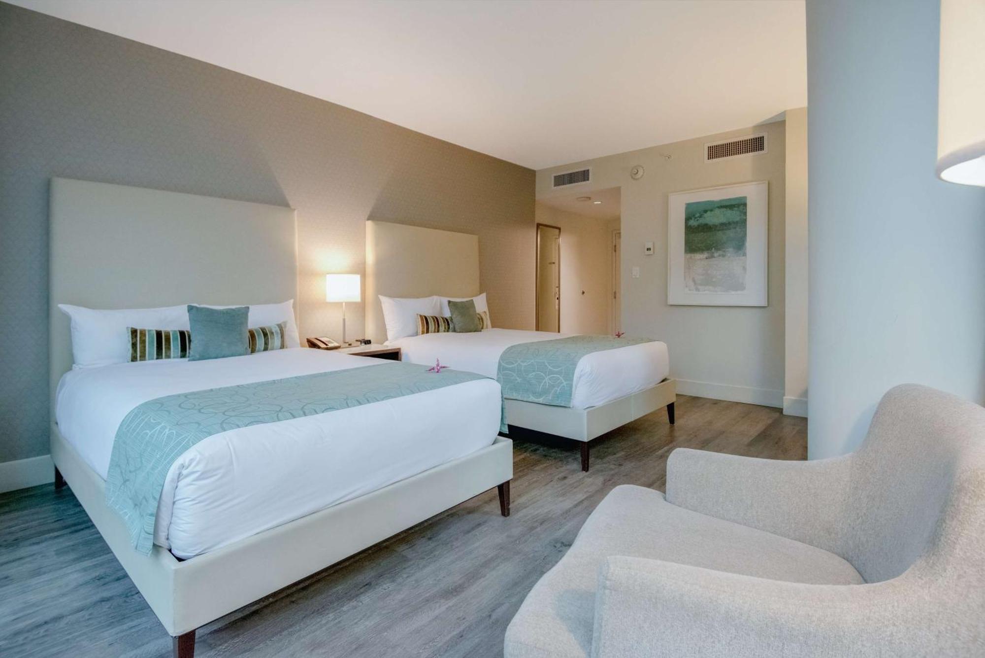 Coast Coal Harbour By Apa 4*