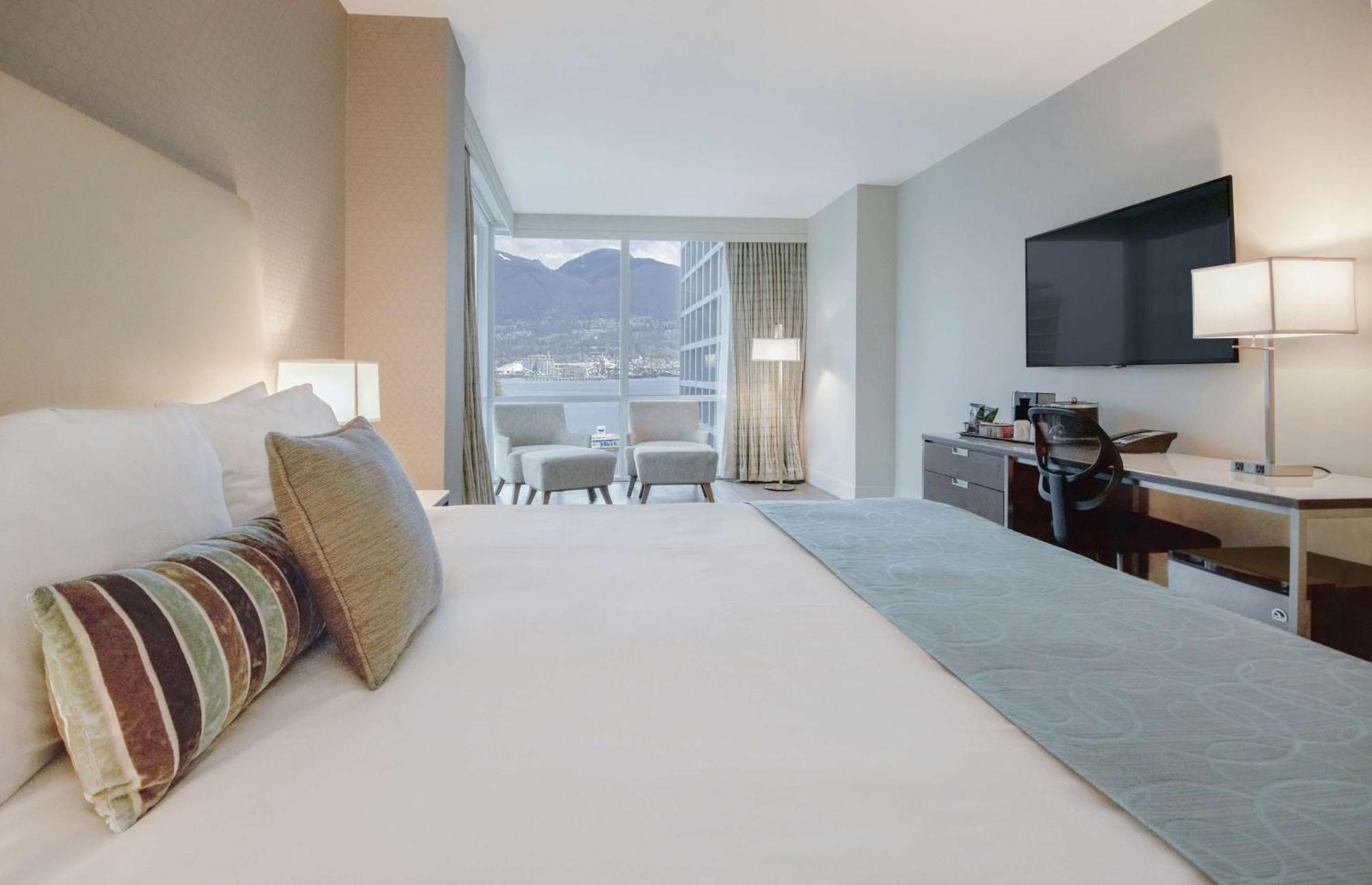 Hotel Coast Coal Harbour By Apa Vancouver