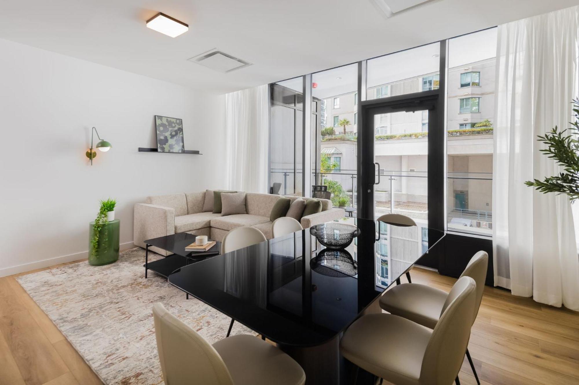Smithe House Hotel 4*