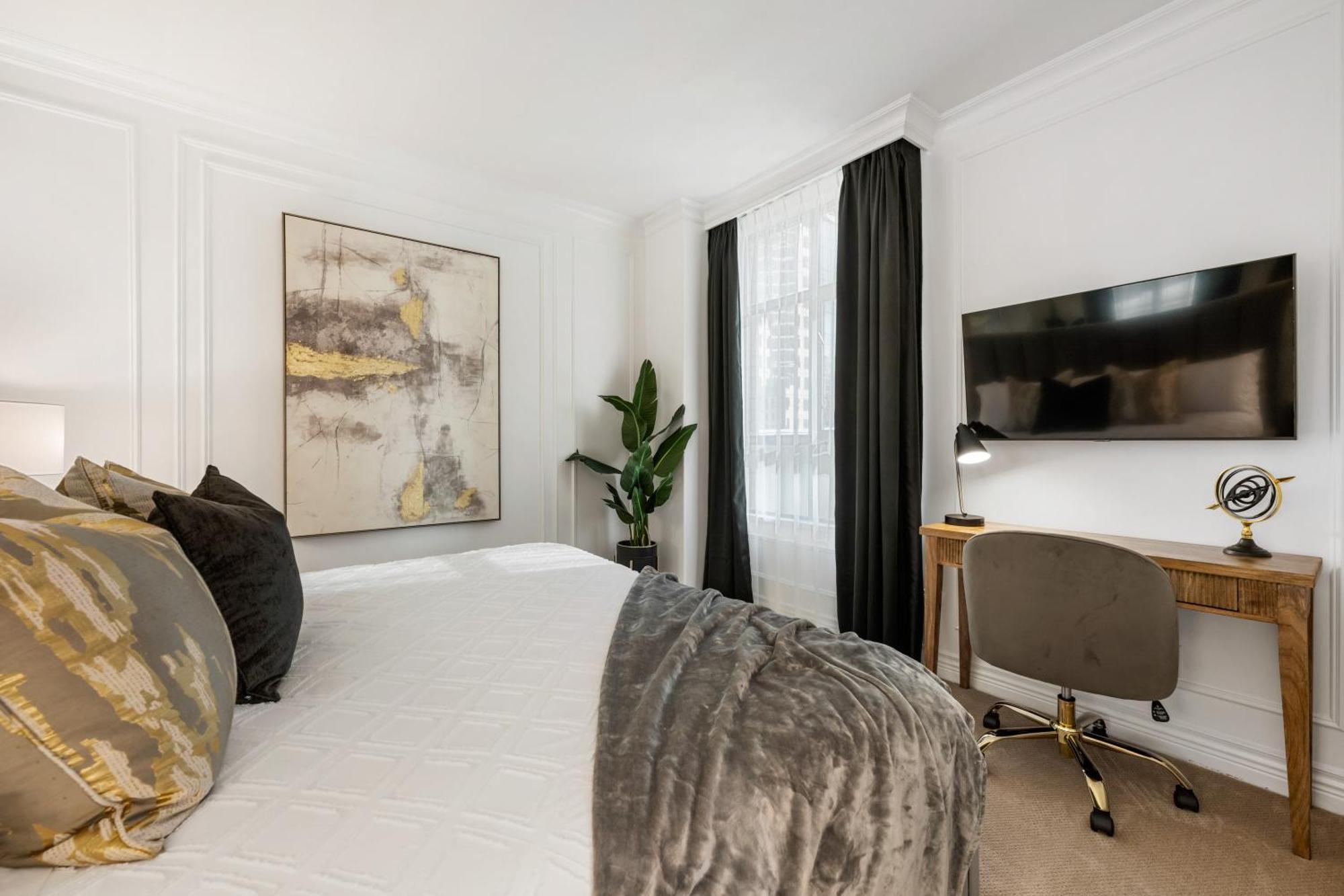 Elegant & Luxury 2 Bed Close To Convention Centre