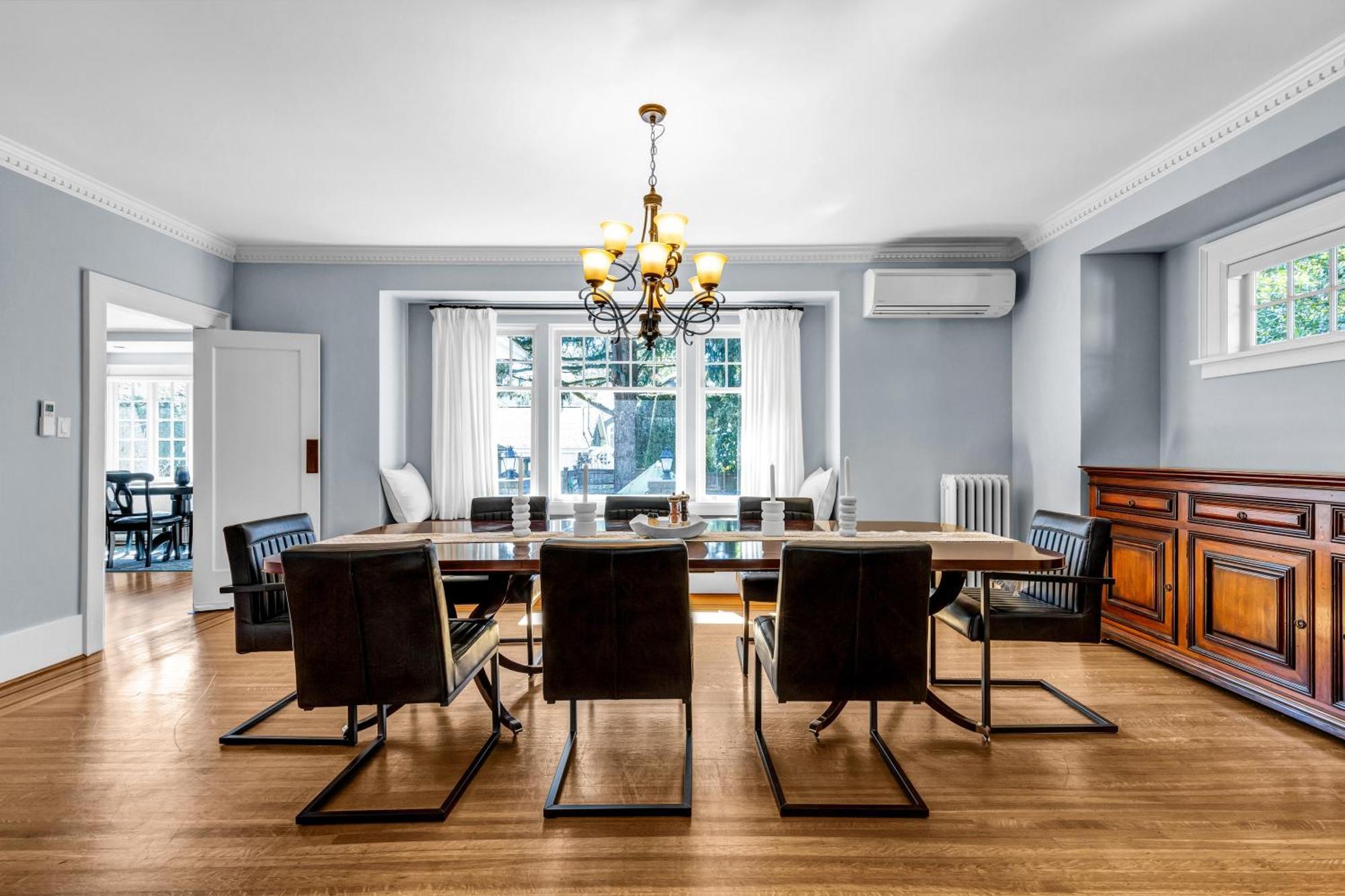 West King Edward Luxury Guest *