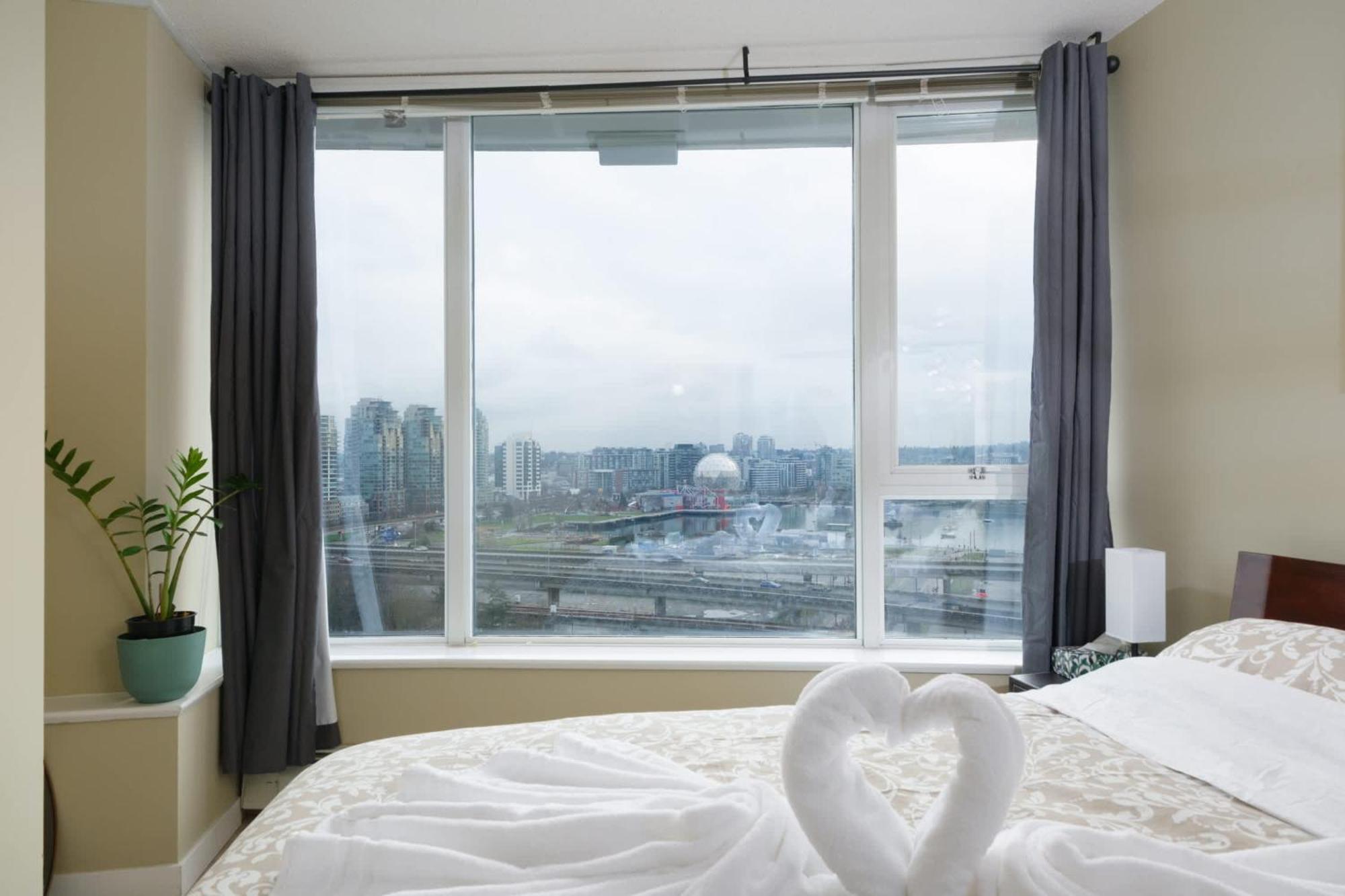 Apartment Modern Downtown With Pool Jacuzzi & Sauna *