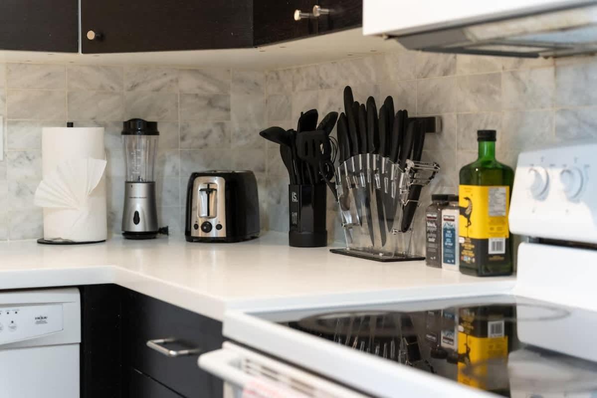 Apartment Stylish & Comfy In A Prime Location Vancouver