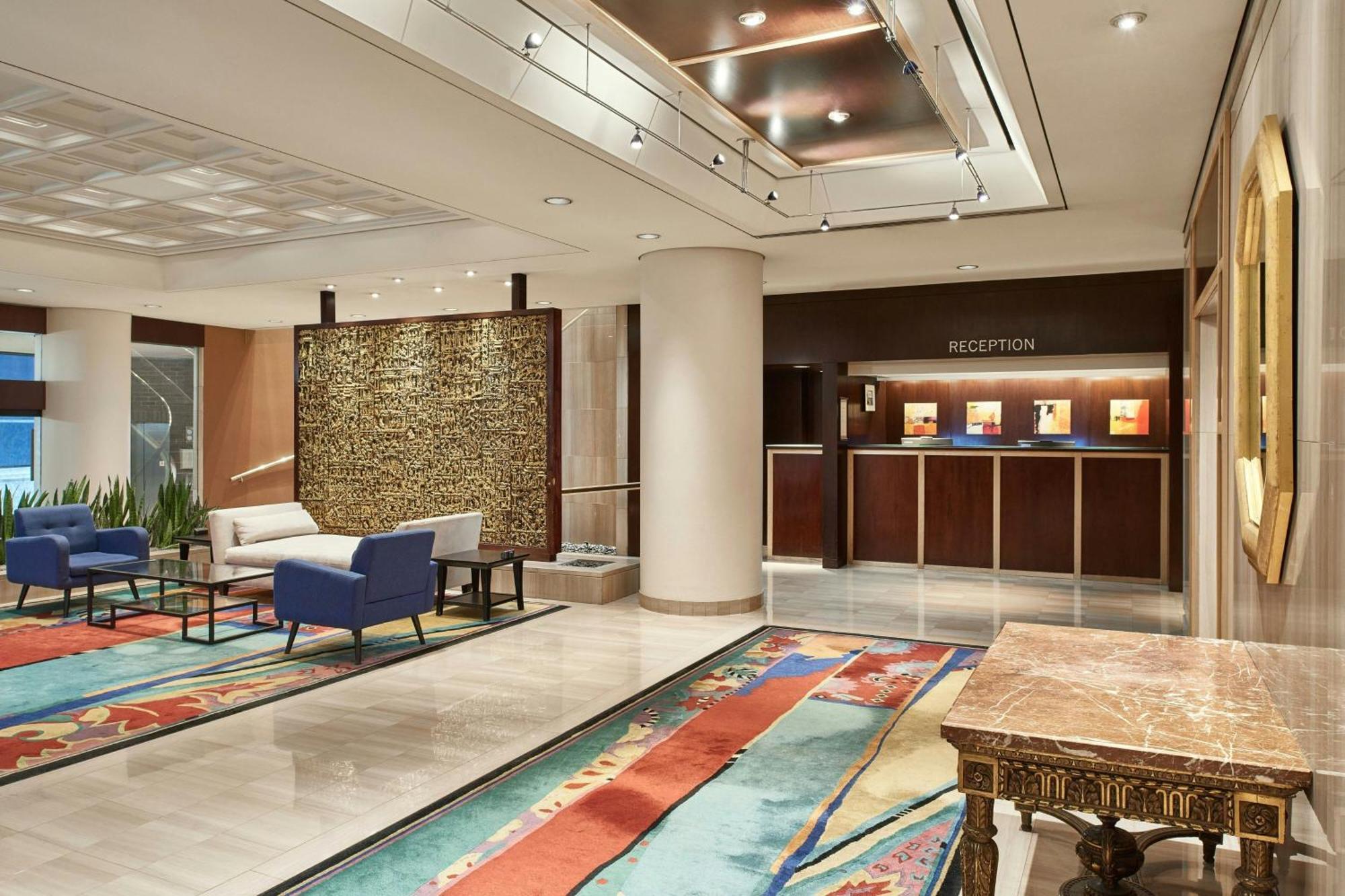 Hotel Metropolitan 4*