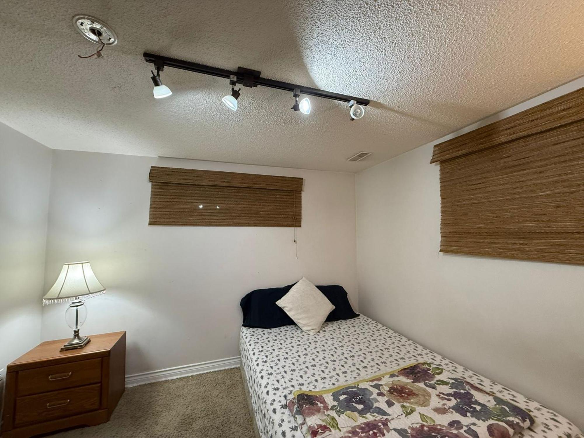 Homestay - 5 Min To Kitsilano *