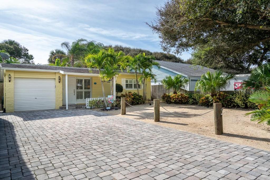 Holiday home 821 E 11th Avenue - Turtles Nest Pool