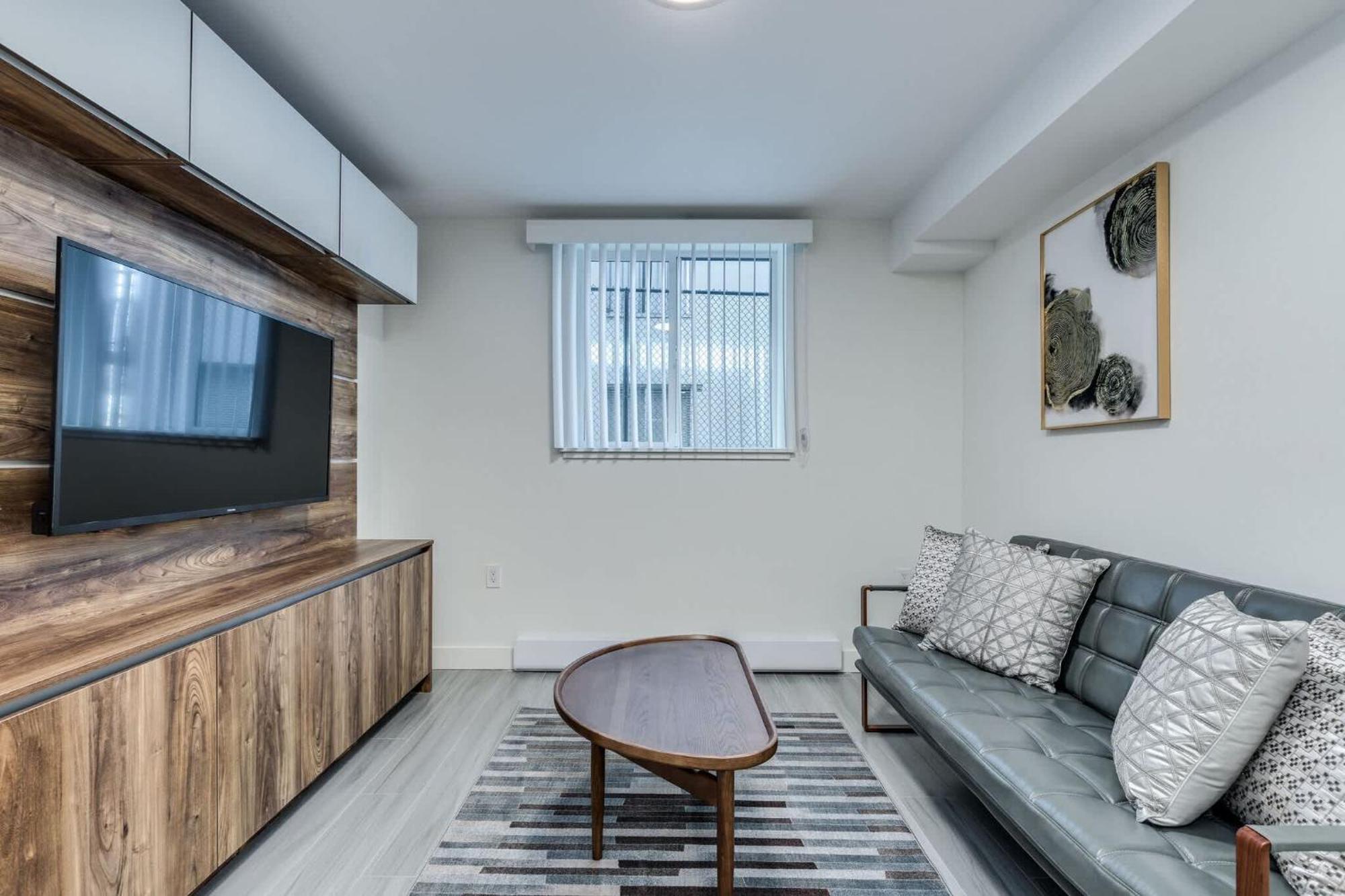 Downtown Luxury - Chic Spacious & * Vancouver
