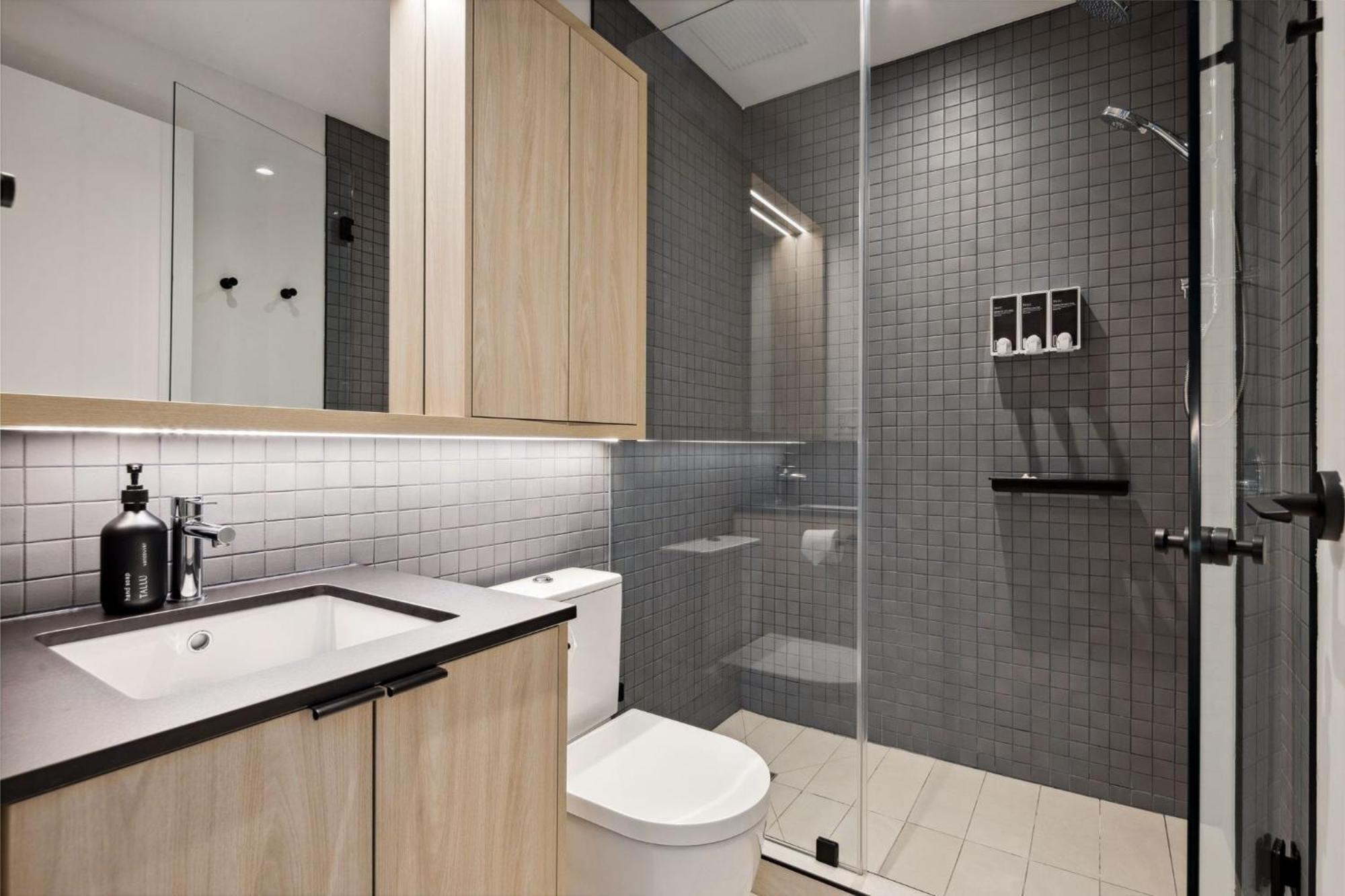 Smithe House Hotel 4*
