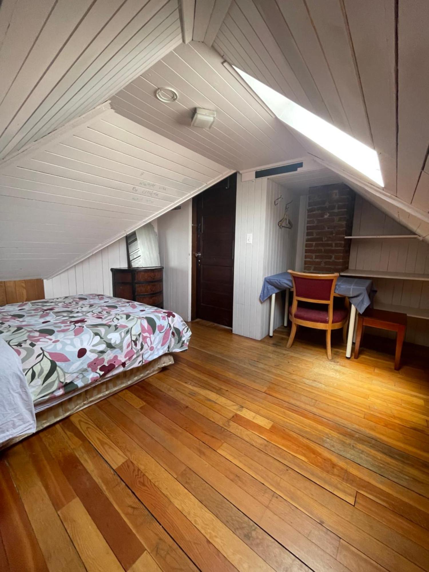 Linda Guest house