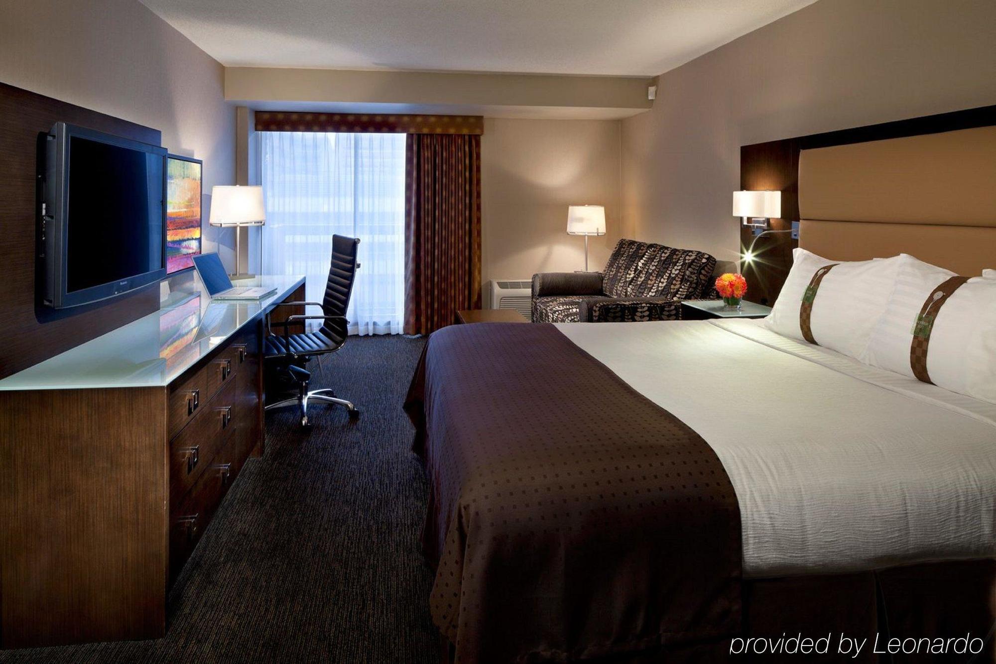 & Downtown By Ihg 3*
