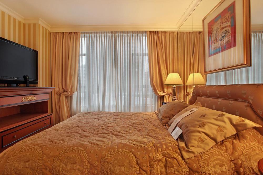 Le Soleil By Executive Hotel Vancouver