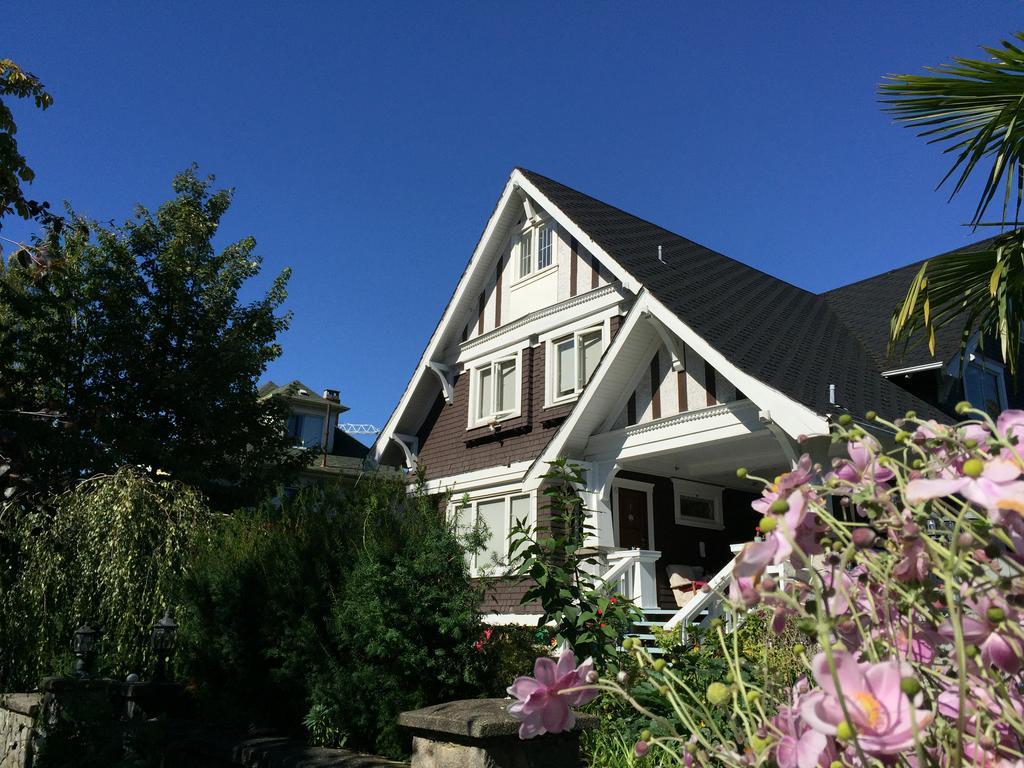 Guest house The Manor 3*