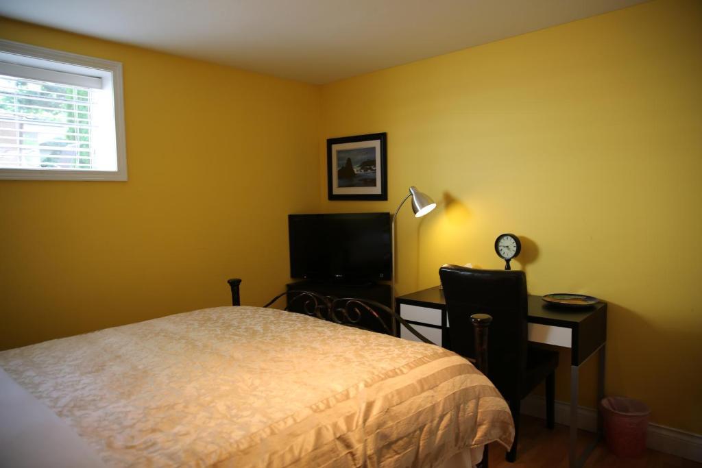 Camilla House Bed & Breakfast