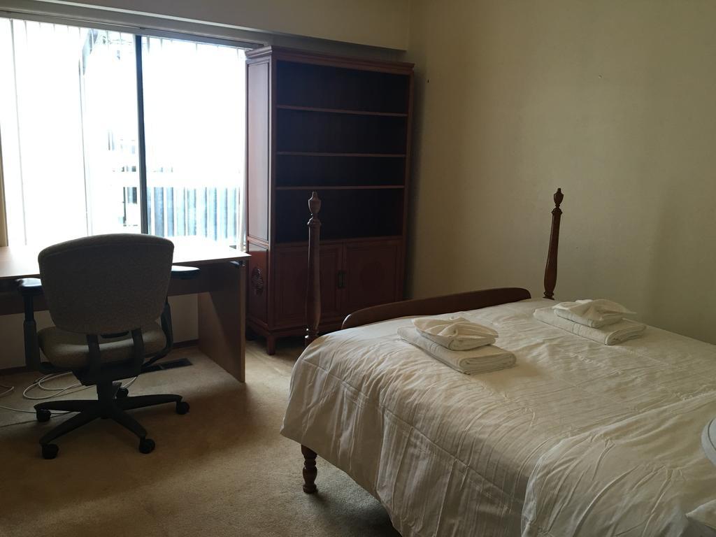 Churchill House *