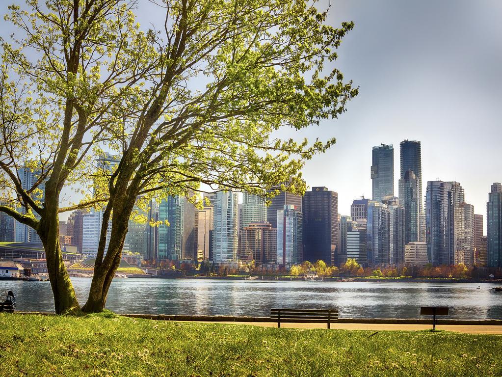 Pinnacle Harbourfront