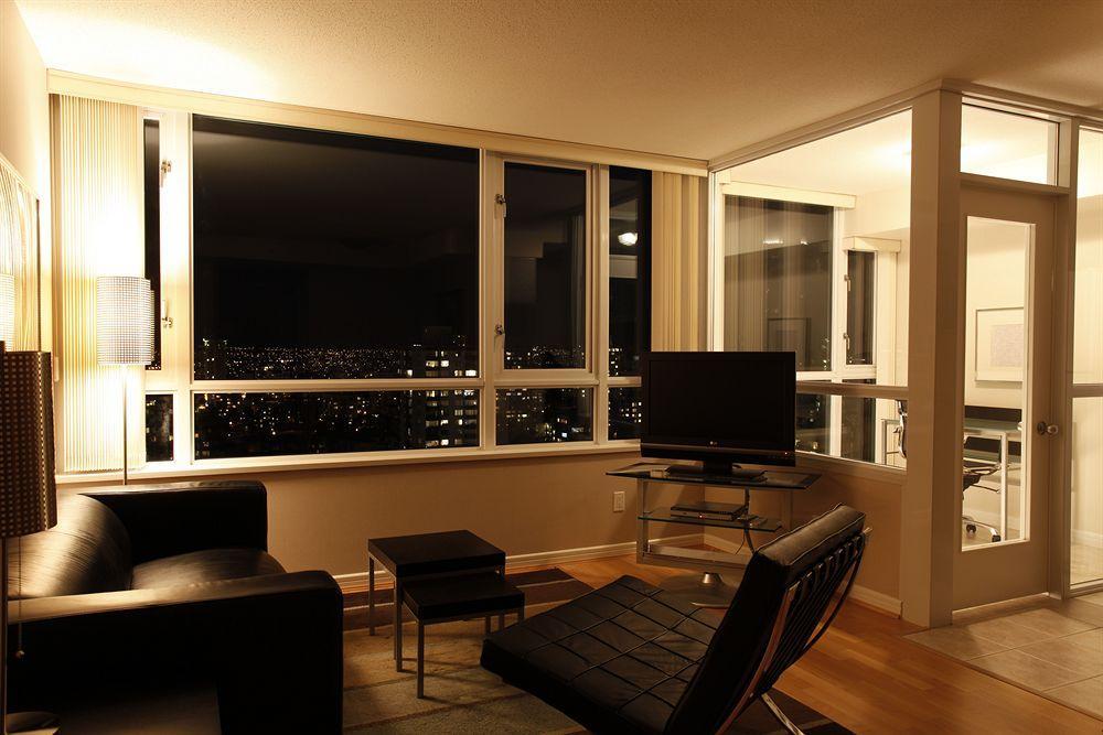 Hotel Carmana &