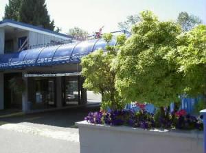 Travelodge By Wyndham Lions Gate Motel 2*