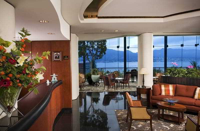 Pinnacle Harbourfront
