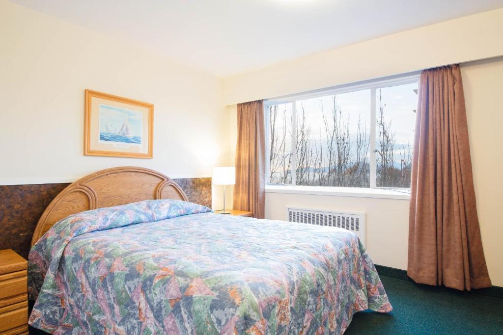 Hotel Bay Vancouver