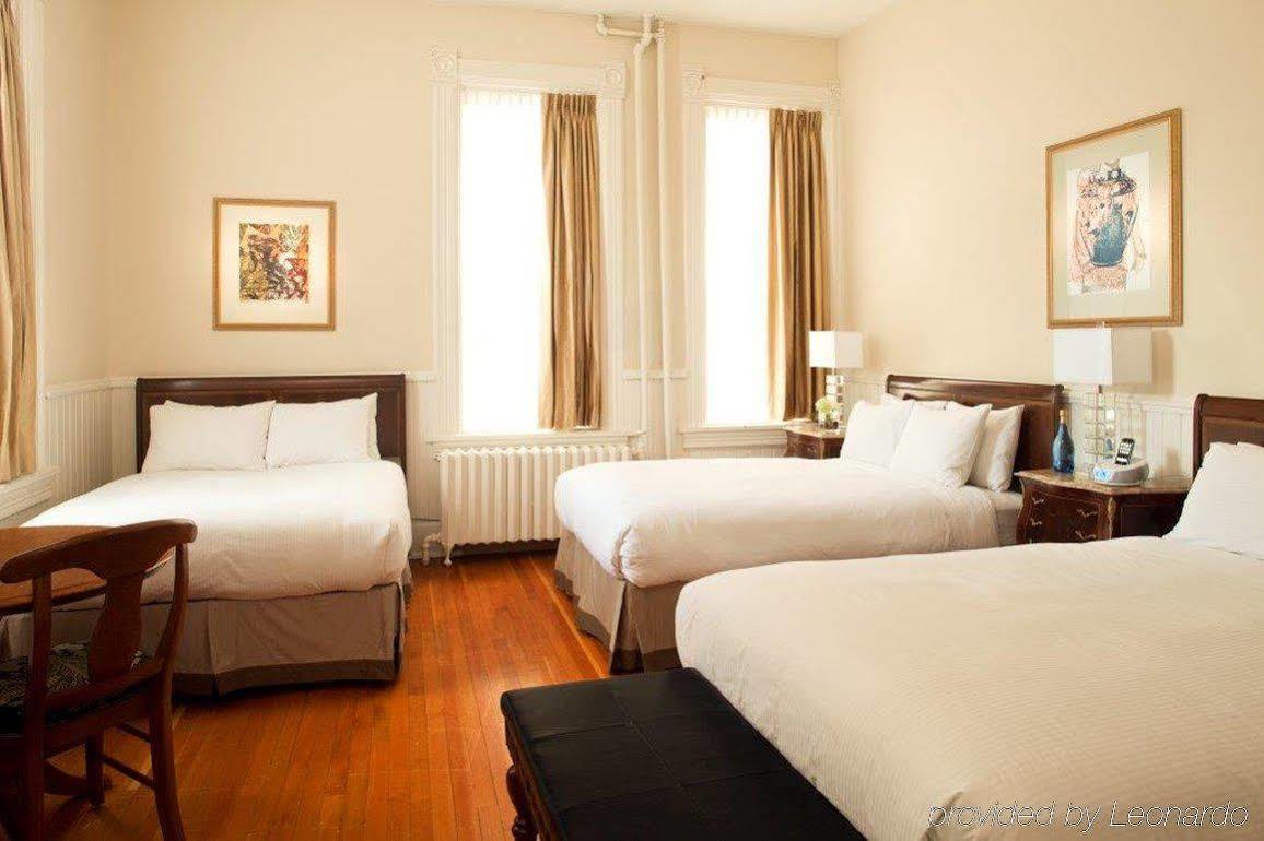Victorian Hotel 3*