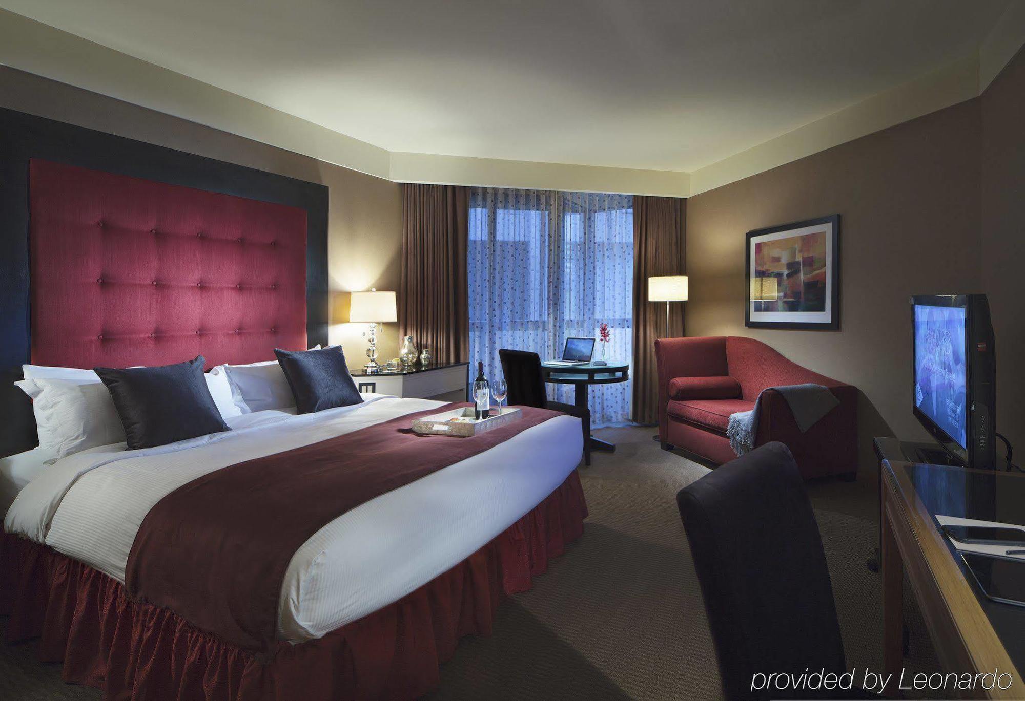 Hotel Metropolitan Vancouver