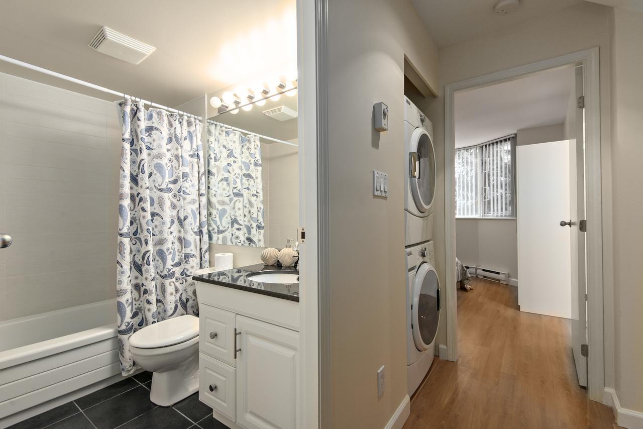 3br/3ba Downtown Luxury Townhouse Apartment Vancouver