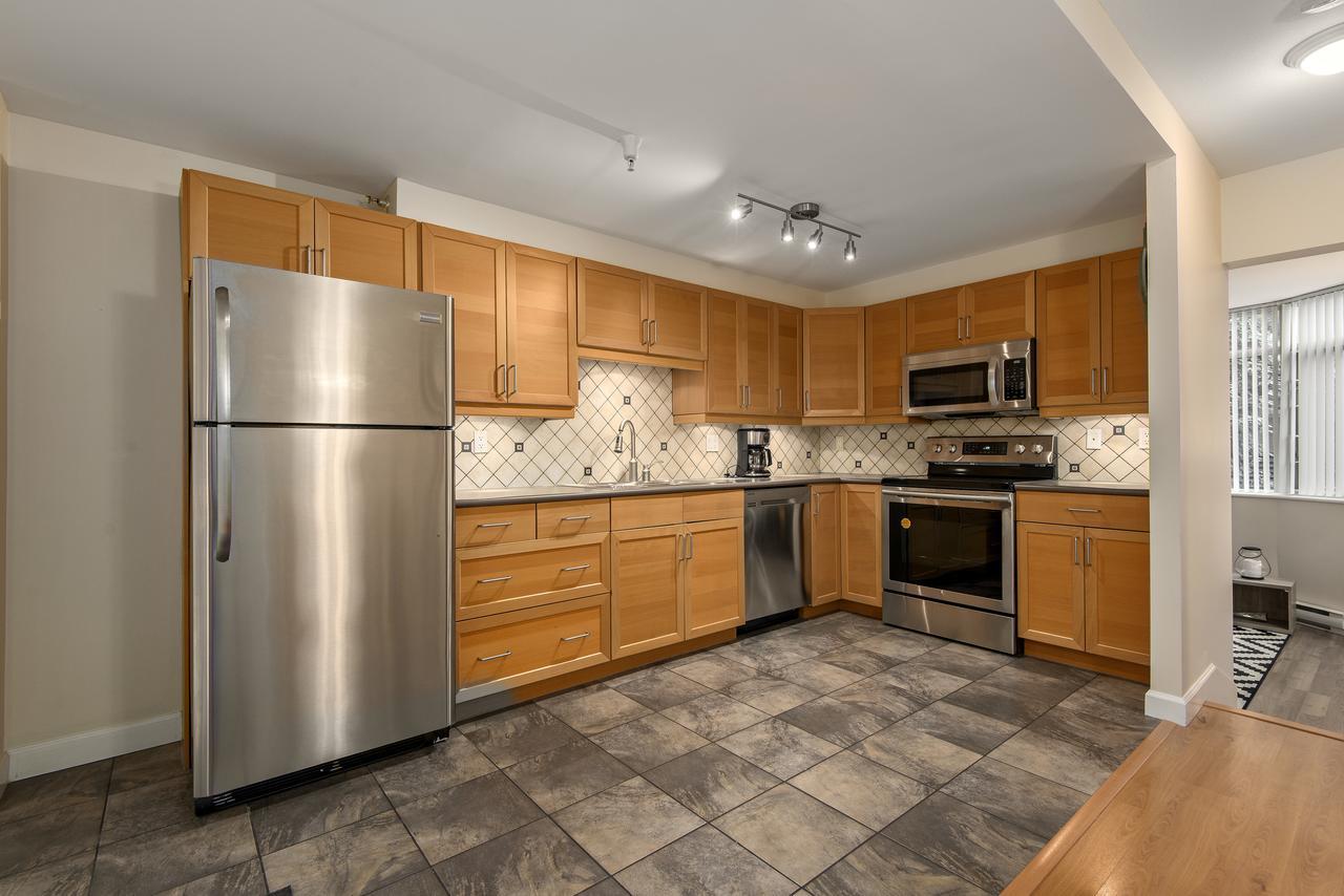 Apartment 3br/3ba Downtown Luxury Townhouse