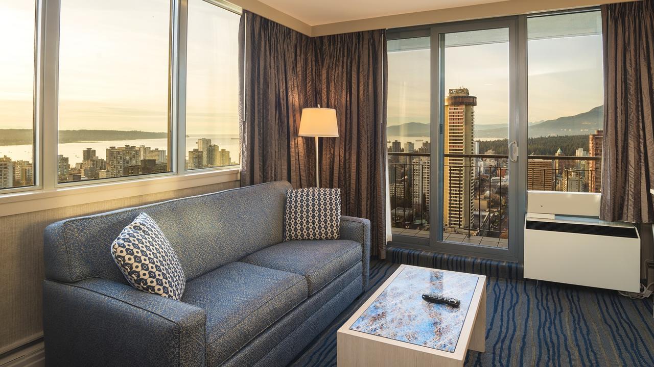 Blue Horizon Hotel 4*