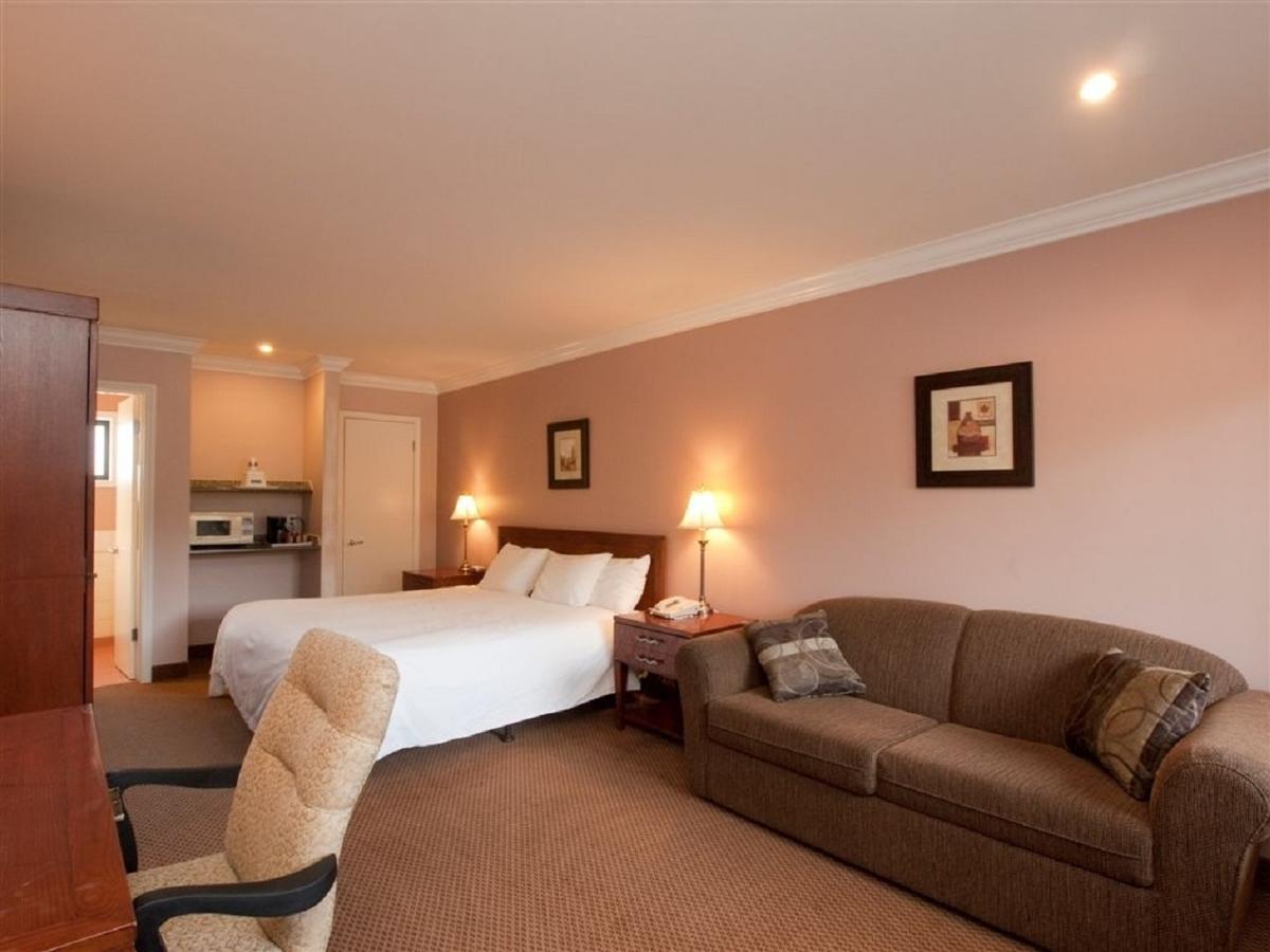 Travelodge By Wyndham Lions Gate