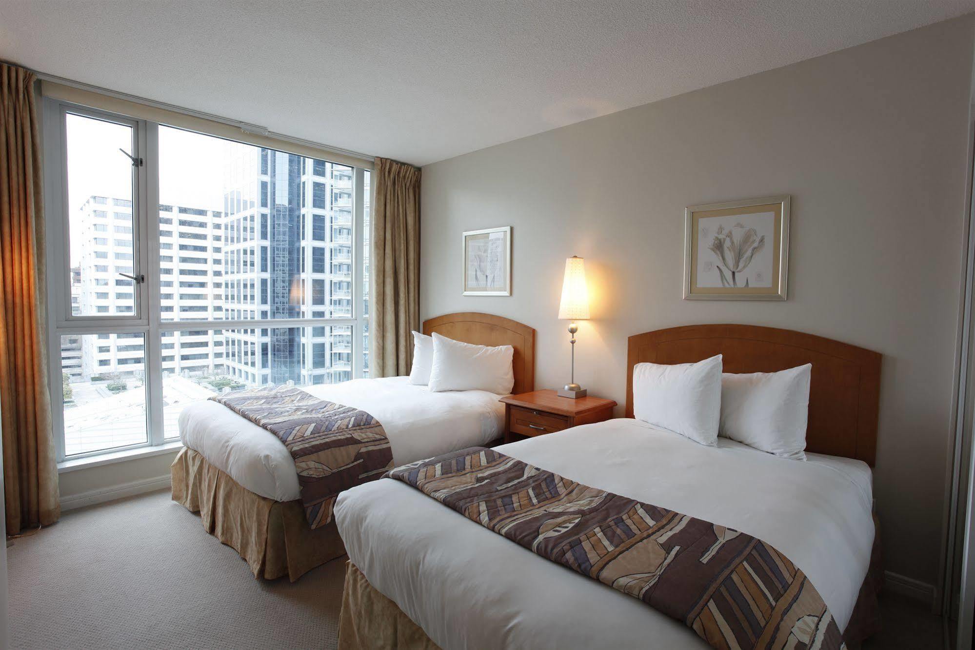 Hotel Carmana &