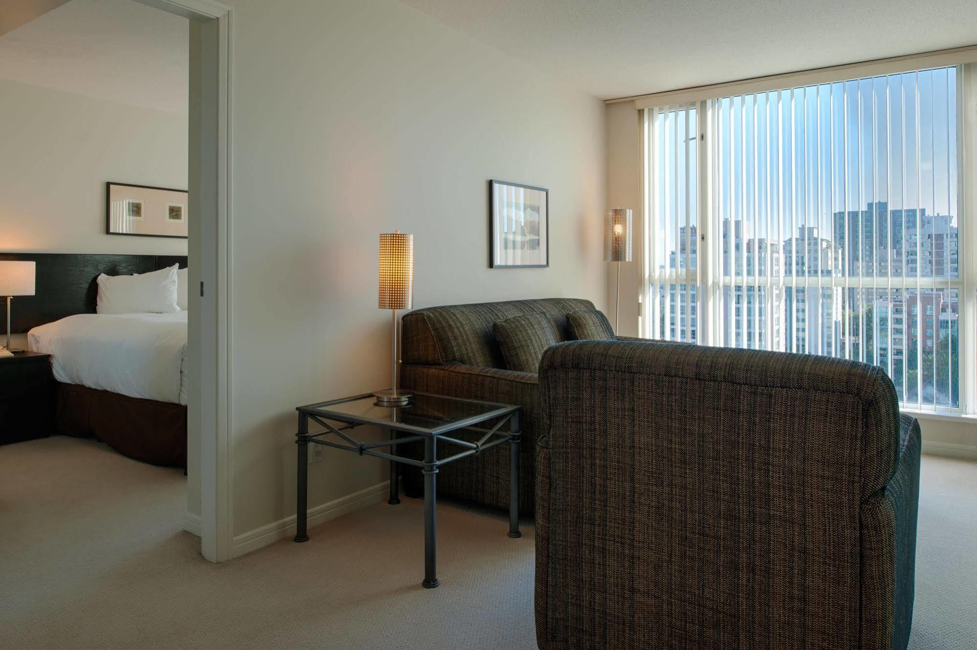 Hotel Carmana &