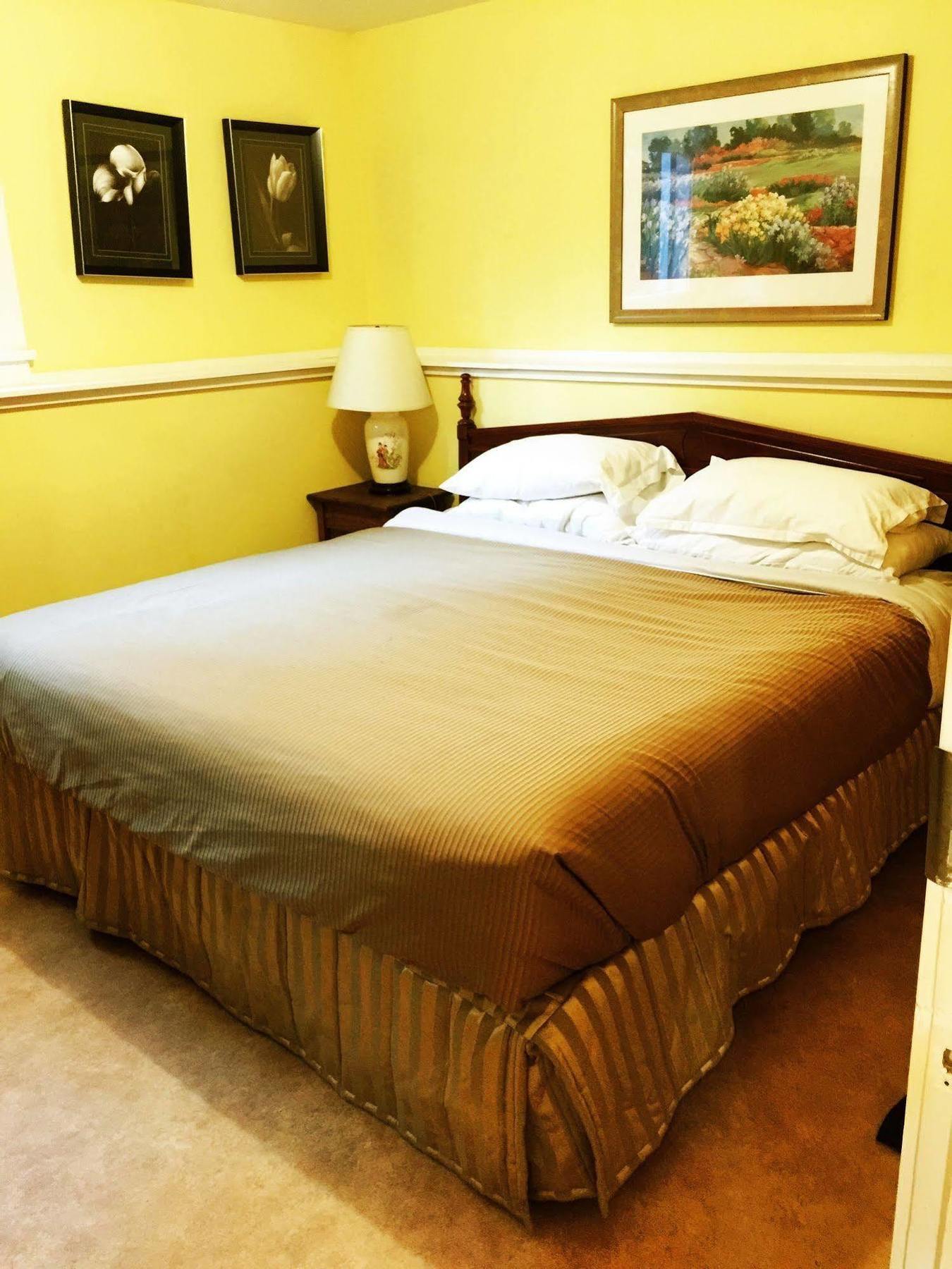 The Manor Guest house