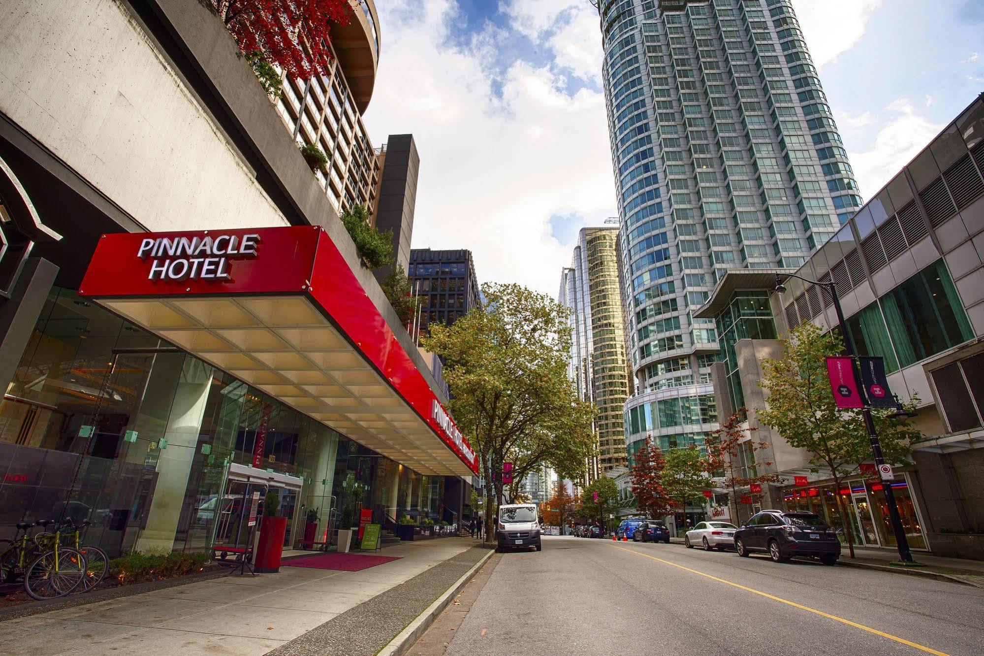 Pinnacle Harbourfront Vancouver