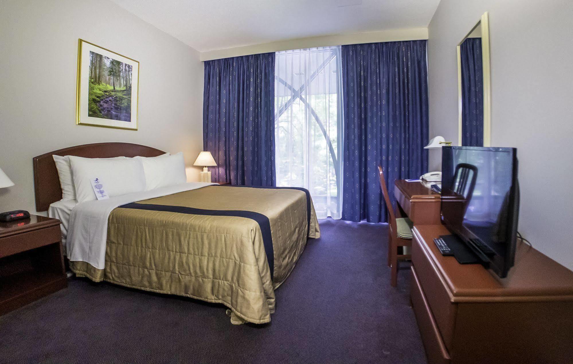Hotel Rosedale On Robson Vancouver