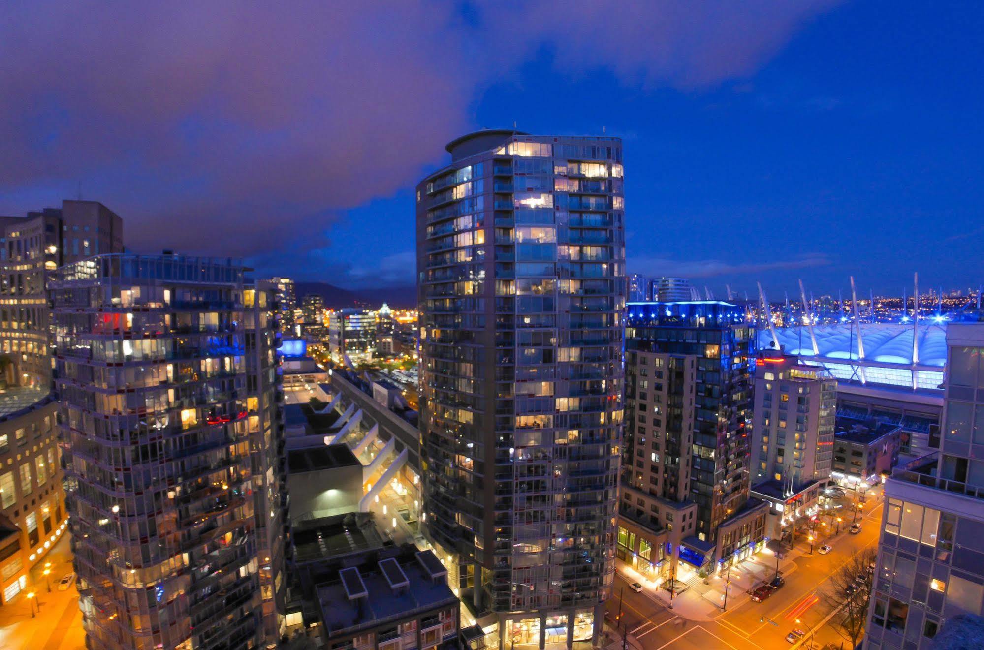 Hotel Rosedale On Robson