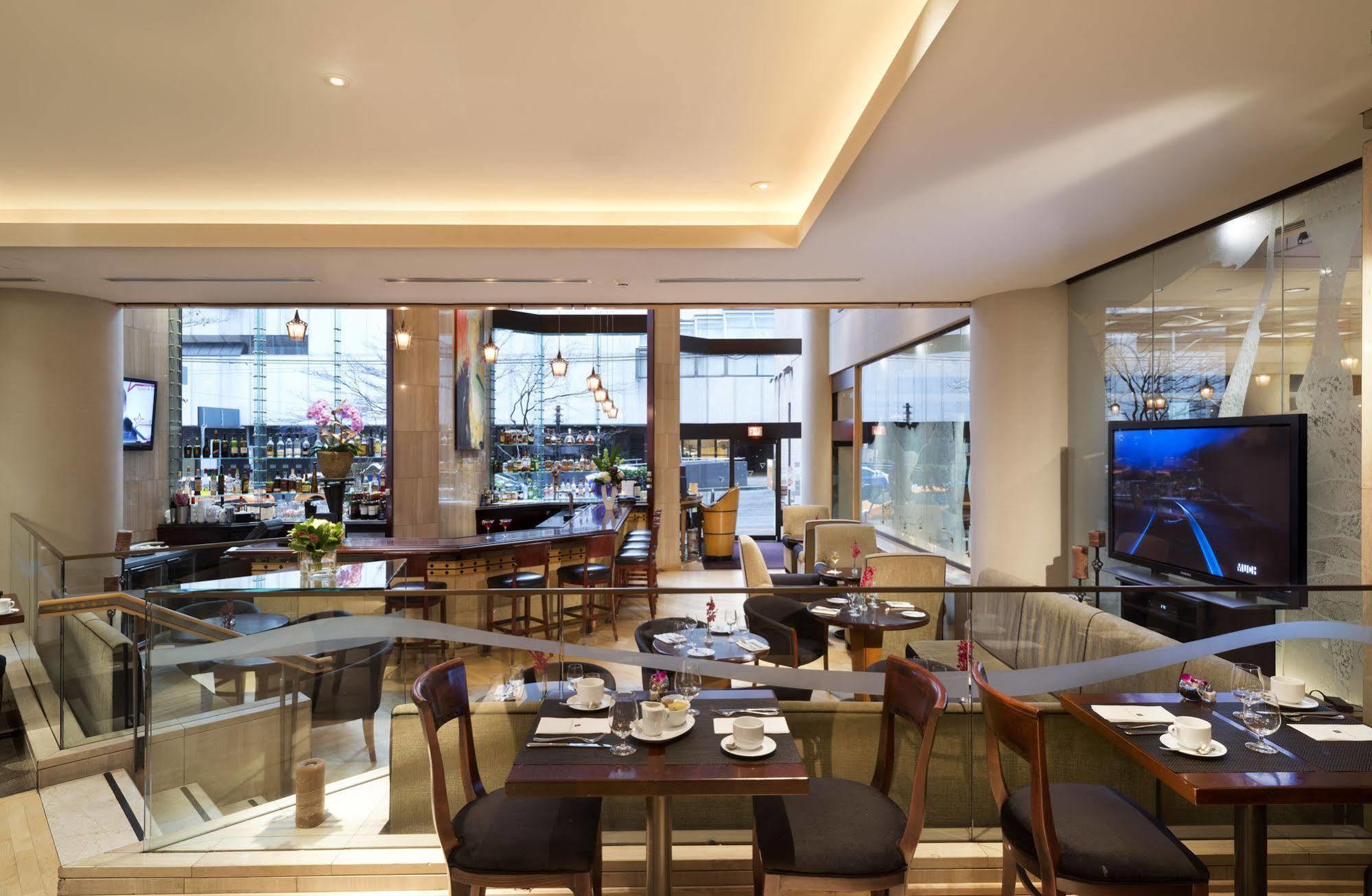 Hotel Metropolitan 4*