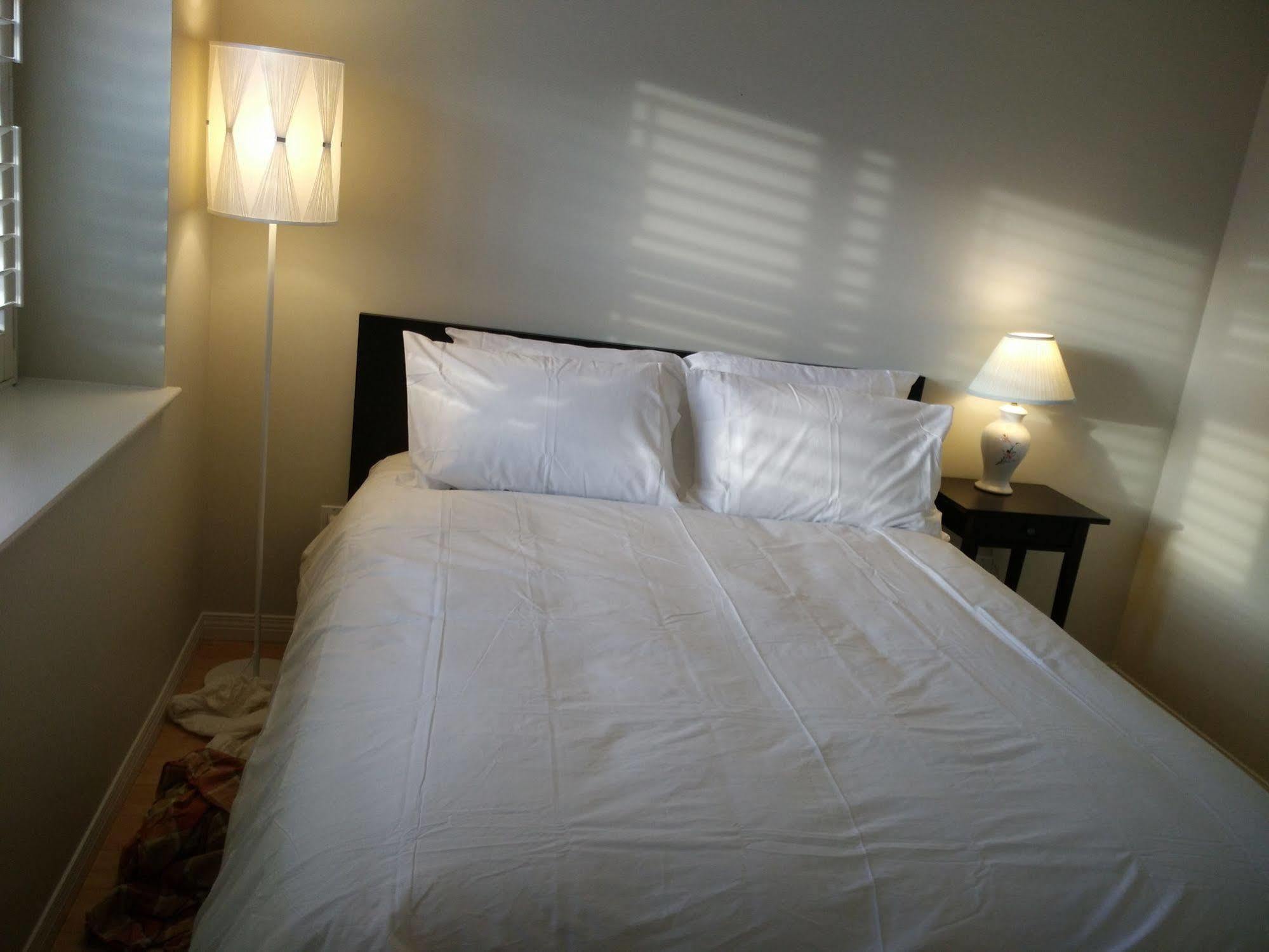 Marpole Guest house 2*