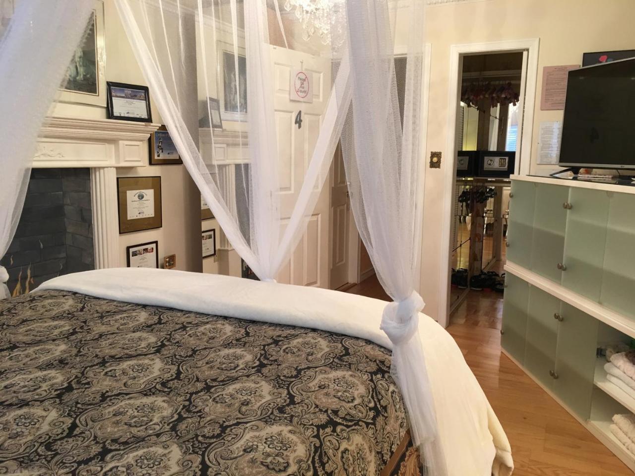 Diana'S Luxury Bed And Breakfast Bed & Breakfast