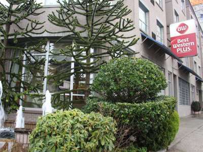 Hotel Western Uptown 3*