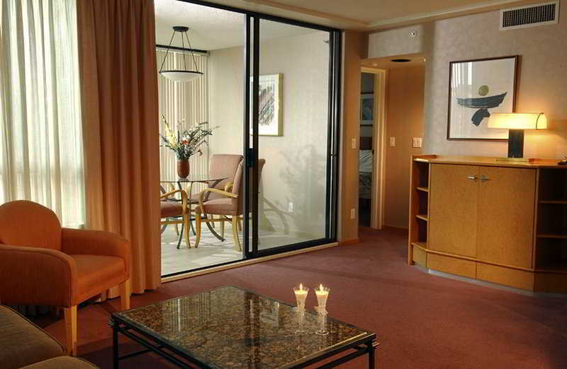 Landis And 3* Vancouver