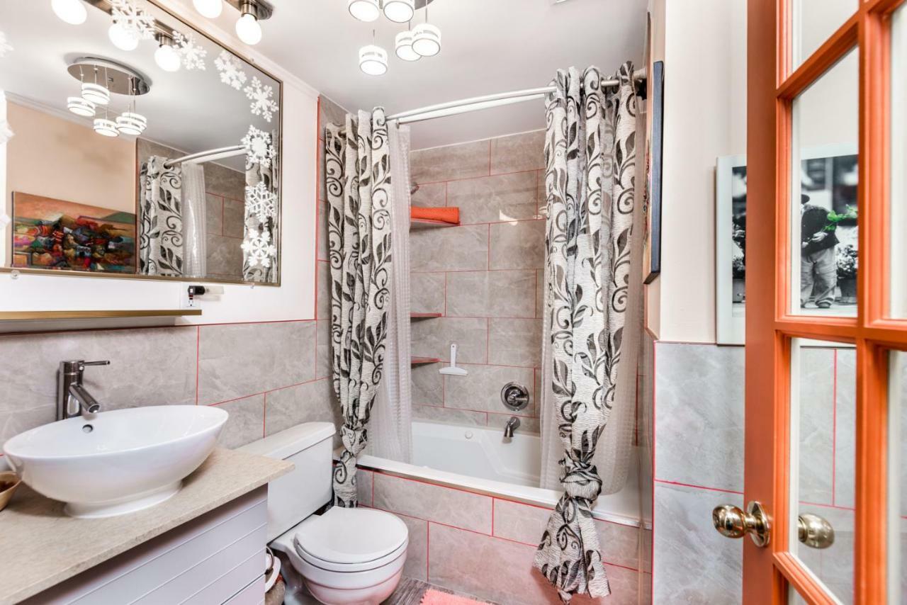 Diana'S Luxury Bed And Breakfast Bed & Breakfast Vancouver