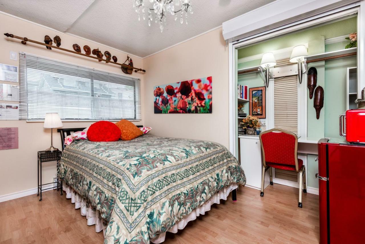 Diana'S Luxury Bed And Breakfast Bed & Breakfast 4*