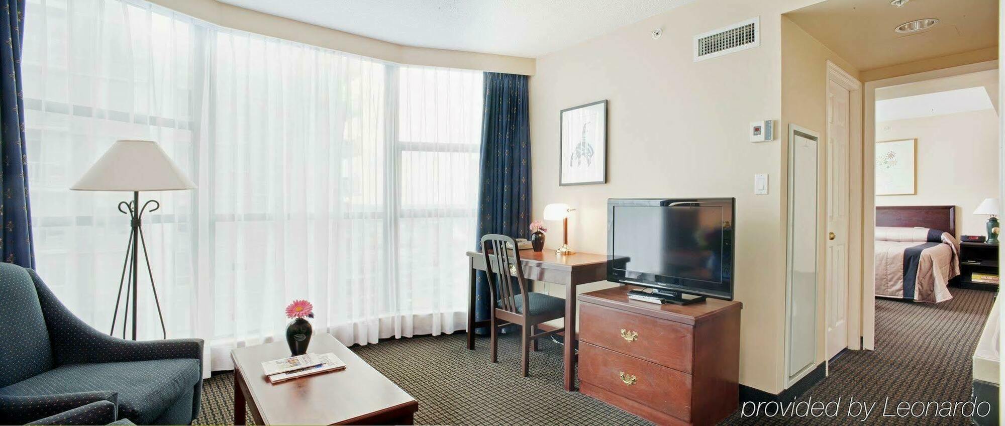 Hotel Rosedale On Robson