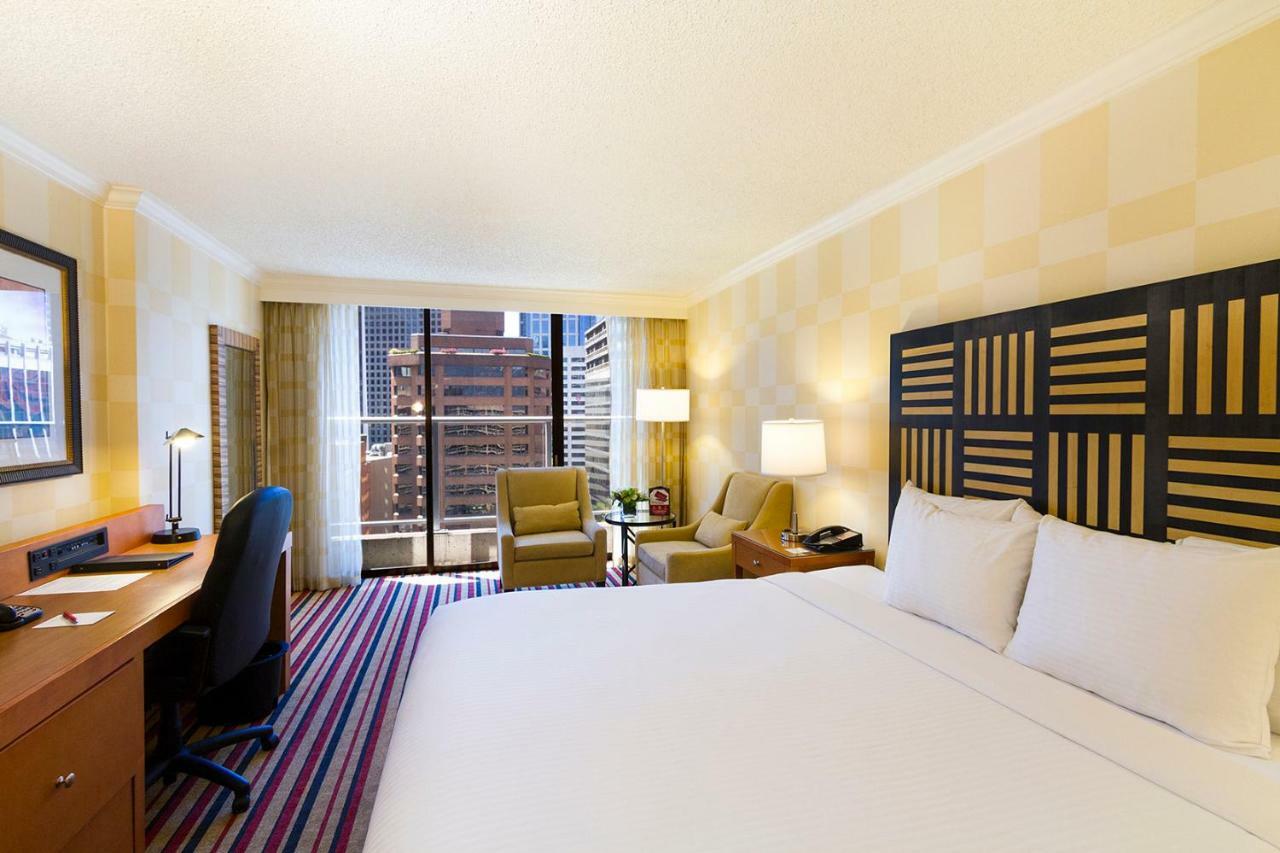 Pinnacle Harbourfront Hotel