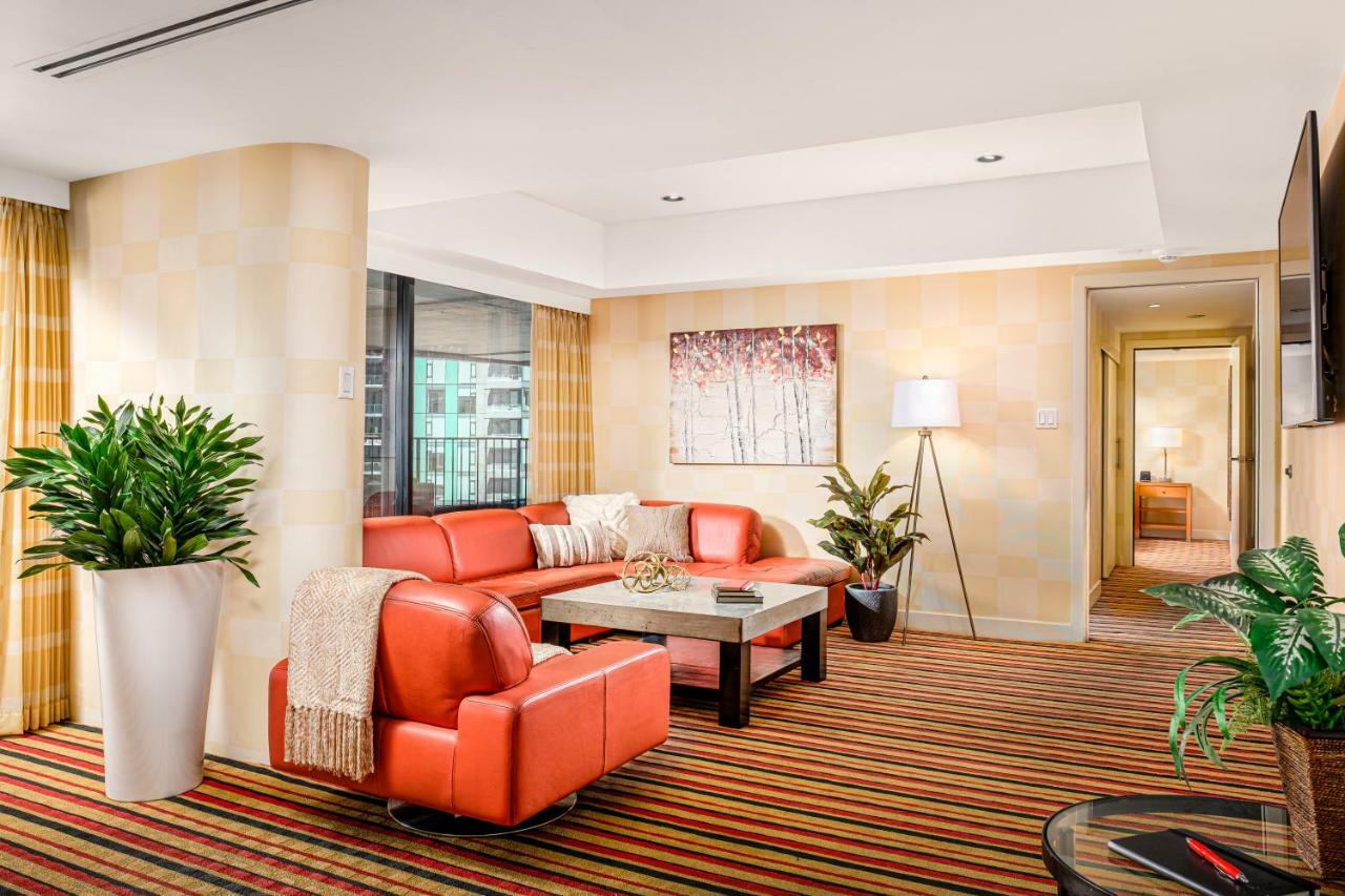 Pinnacle Harbourfront Hotel 4*